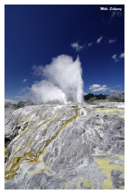 Pohutu-Geysir Rotorua